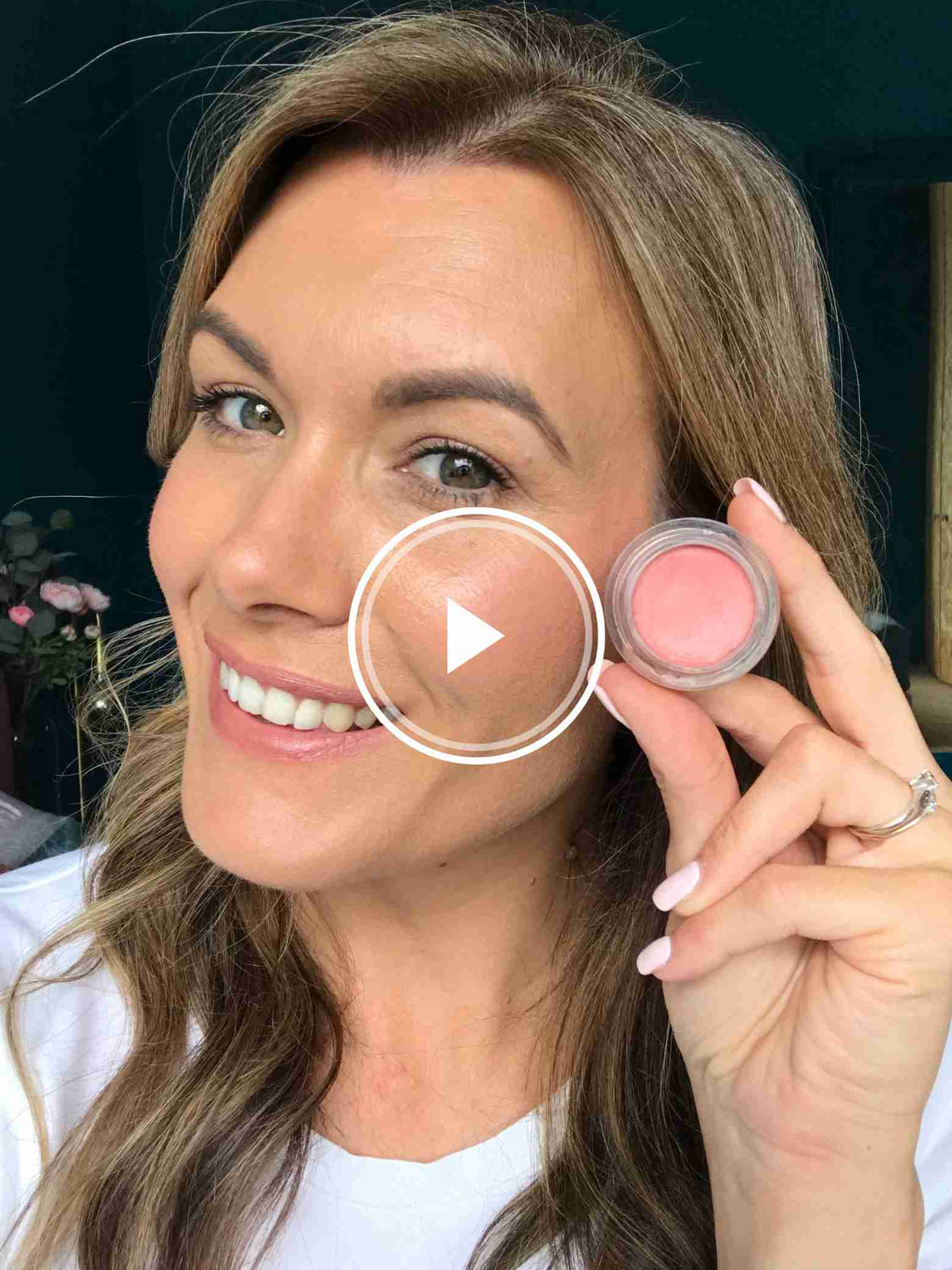 How to apply Flush Blush