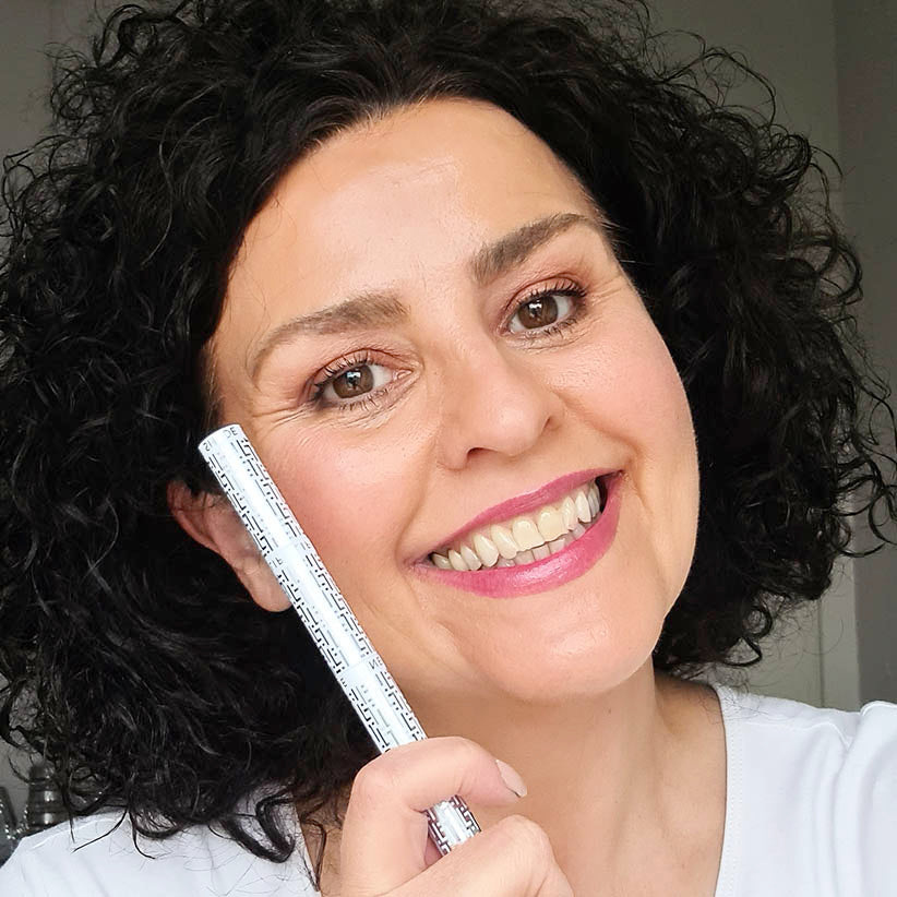 How Claudia Uses the T-Kit Brush Set - Trinny London
