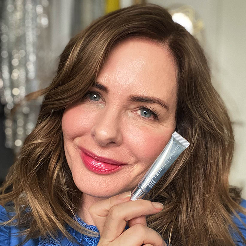 Instantly brighten tired eyes